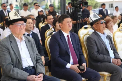ТАЛАС ШААРЫНДАГЫ БОРБОРДУК ПАРККА ЗАМАНБАП АТТРАКЦИОНДОРДУН КУРУЛУШУ РАСМИЙ БАШТАЛДЫ