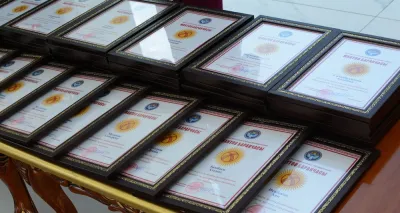 ТАЛАС ШААРЫНЫН МЕКТЕП БҮТҮРҮҮЧҮСҮ “АЛТЫН СЕРТИФИКАТКА” ТАТЫДЫ