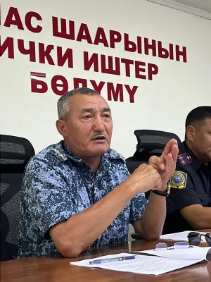 21-августтан тарта оң рулдуу унааларга такси кызматын көрсөтүүгө тыюу салынат