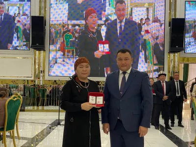 Талас шаары боюнча 9 эне – «Баатыр Эне» наамын, 8 эне – «Эне даңкы» төш белгисин алышты.