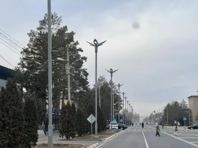 Талас шаарынын борбордук аянтында жаңы жарыктандыруу системалары орнотулууда