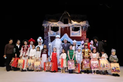 Талас шаарында мэрдин жаңы жылдык балаты майрамы өттү.